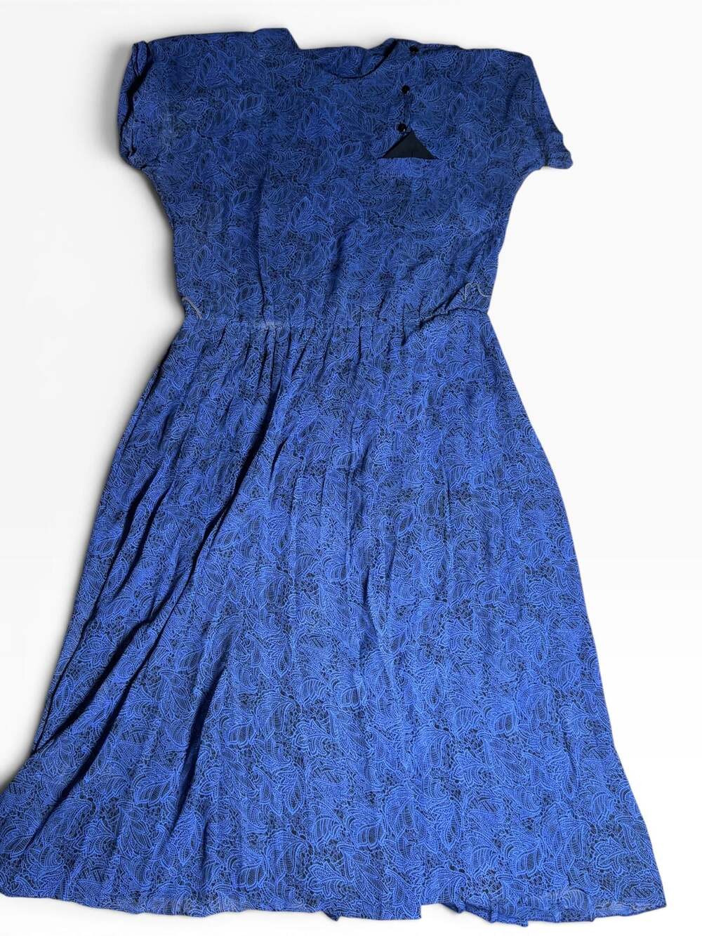 Items Made in U.S.A. Vintage Short Sleeve Blue and Black Midi Dress